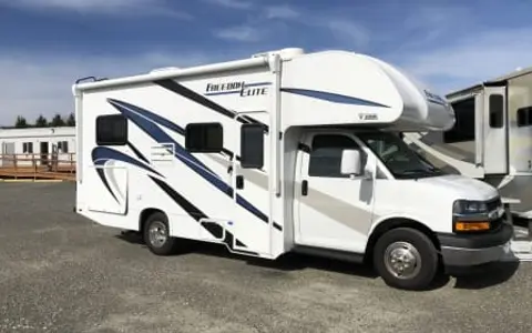 2021 Thor Motor Coach Freedom Elite 22 HE