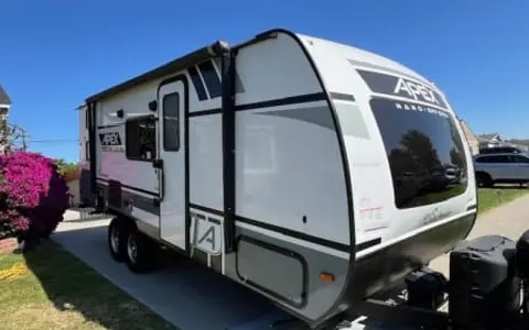 Cozy Family Travel Trailer - 2022 Coachmen Apex Nano