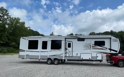 BIG HIDEAWAY KZ Durango Gold 391RKF