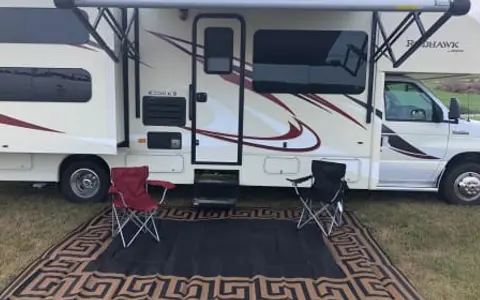 2016 Jayco Redhawk 31XL- SLEEPS 8 WITH BUNK BEDS