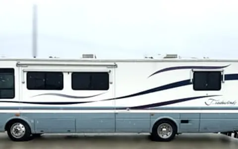 1998 National Tradewinds 7370
