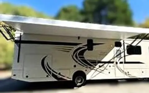 2021 Holiday Rambler Admiral 34J Bunkhouse