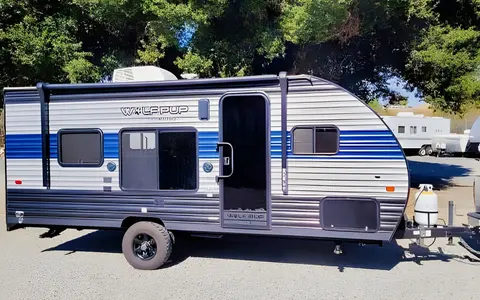 Forest River Cherokee Wolf Pup 18RJB Toy Hauler