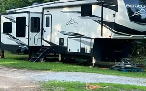 Chad and Kathy’s Vacation Hideaway Sleeps 4