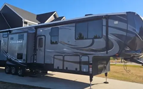 2015 Cyclone 4100 Toy Hauler