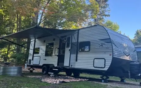 2026 Jayco Travel Trailer – Bunkhouse & Sleeps 7