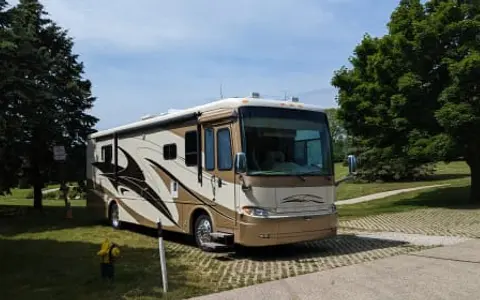 2008 Newmar Kountry Star Diesel