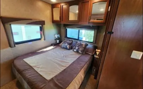2013 Jayco Greyhawk 31FS