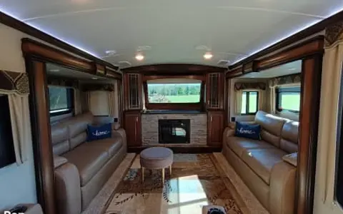 2018 Keystone Montana
