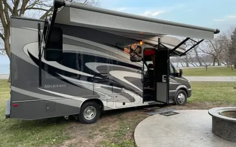 2018 Mercedes-Benz Jayco Melbourne 24L Motorhome
