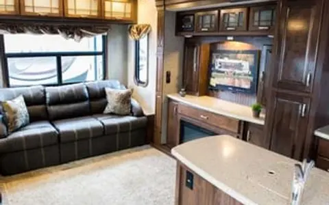 2016 Heartland Gateway 3900SE