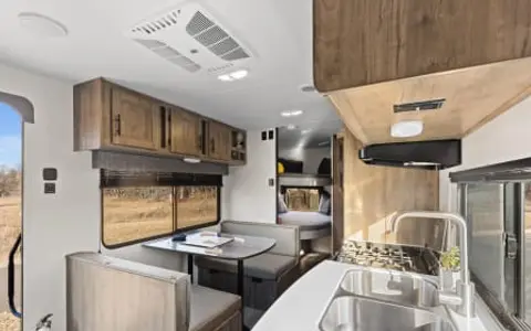 NICE & NEW 2023 Heartland RVs Pioneer