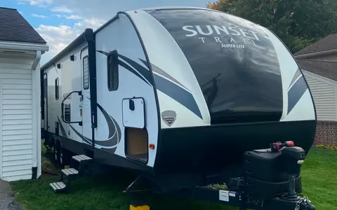 King Camper for Kids & Furry Friends