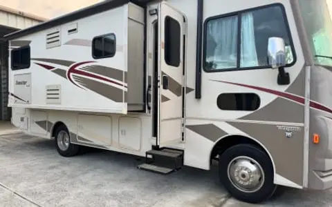 Winnebago Sunstar HAL1790