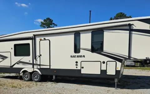 2020 Forest River Sierra  HAL913*