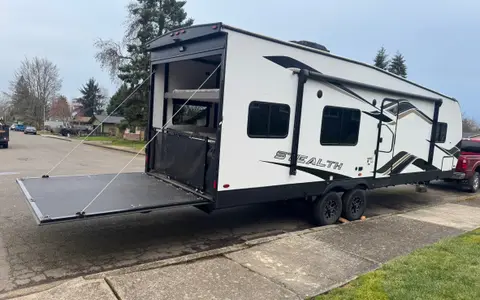 Kyle's Forest River Stealth 2730slx Toy Hauler