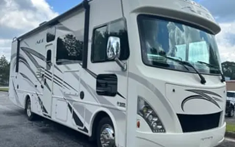 2018 Thor Motor Coach ACE 30.2