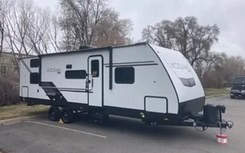 Jason's Get away on wheels for the Bear Lake Area.
