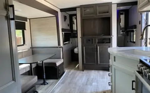 2022 Jayco Jay Flight SLX 24 Ft Bunkhouse