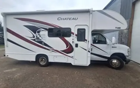 2021 Thor Chateau 22B-UNLIMITED MILES!!!
