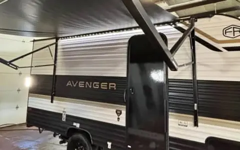 2026 Avenger LT 16BHX - UNLIMITED MILEAGE!!!