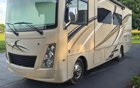 2019 Thor Motor Coach Freedom Traveler A27