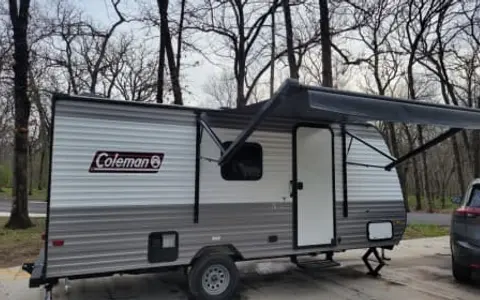 2024 Cozy Lightweight adventure ready Coleman 21ft Camper