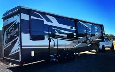 2022 Keystone RV Raptor 351