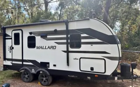 2022 Heartland RVs Mallard