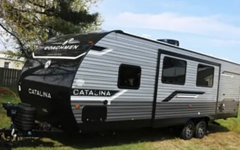 2025 BRAND NEW! Coachmen Catalina Legacy 263BHSCK