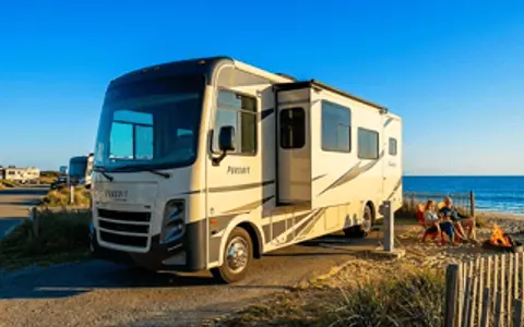 A5-Pursuit Sleeps6-Comfort, Space, Road Confidence