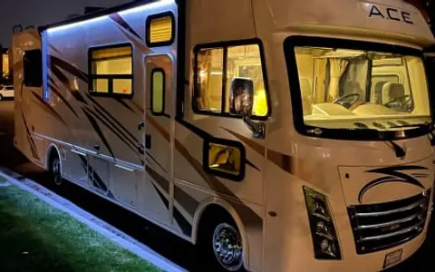 Room for the whole family in our spacious Thor Motor Coach!
