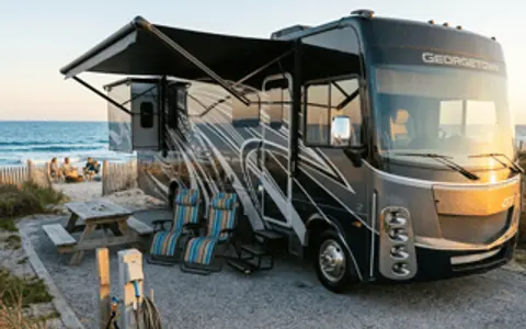 A3 GT5 Luxury Class A- Sleeps 6 comfortably