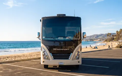 A6 *NEW*Thor Windsport 8-SLEEPER-WIFI- Luxury Bus
