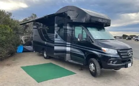 C1*NEW*2022 LUXURY Mercedes - Sleeps 6 -Great MPG