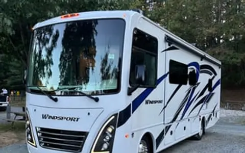 Road Birds’ 2023 Windsport 29M ready to roll!