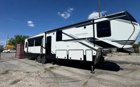 2025 Keystone RV Montana OMNE2462