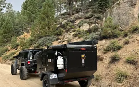 Off-Grid Trailer