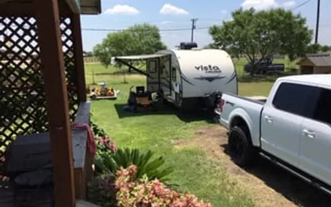 Couples Getaway,  2019 Vista cruiser 19CSK