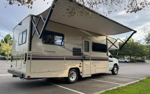 Fully Loaded 2022 Coachmen Leprechaun 23cb