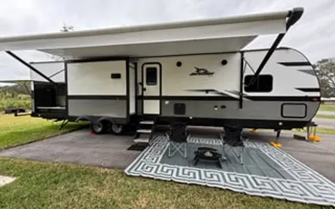 Jayco Jay Flight with Private Bunkroom T3