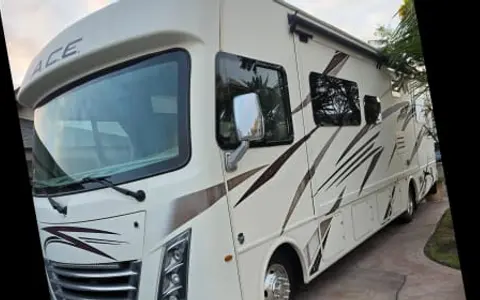Ofelia's RV Rental Service