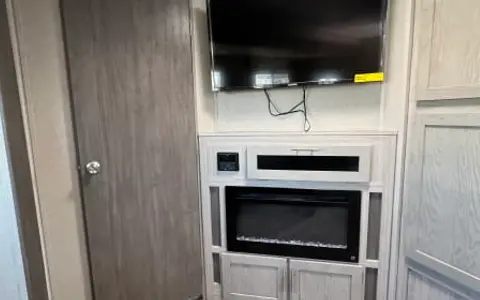 Coachmen Catalina 263