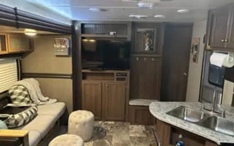 Cozy, Comfy bunkhouse