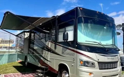 MEET “DAKOTA” OUR FAMILY FUN RV