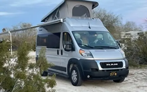 2022 Motor coach THOR 12J