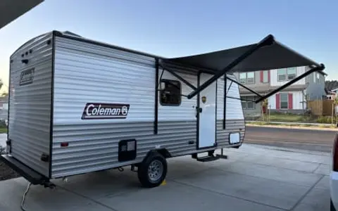 2023 Coleman Lantern 17b
