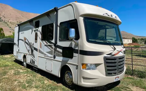 Fun and Loaded Thor ACE Motor Coach Class A