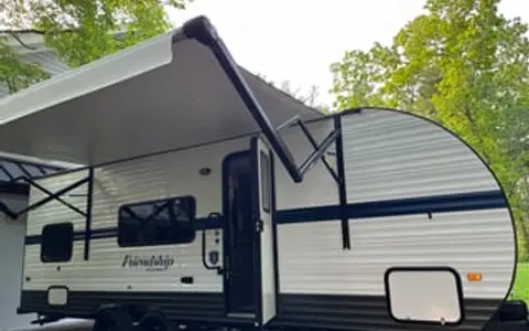 2022 Gulf Stream RV Friendship 248bhtt
