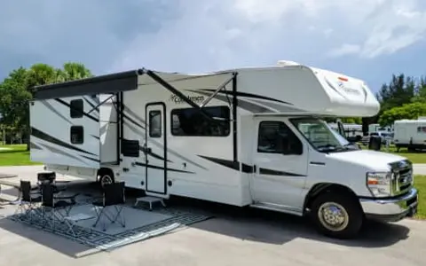 Coachmen Freelander 30BH